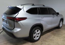 Thumbnail of 2021 Toyota Highlander