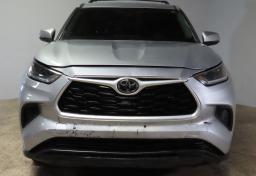 Thumbnail of 2021 Toyota Highlander
