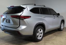 Thumbnail of 2021 Toyota Highlander