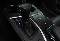 Thumbnail of 2019 Lexus UX 200