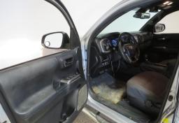 Thumbnail of 2019 Toyota Tacoma