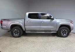 Thumbnail of 2019 Toyota Tacoma