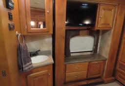 Thumbnail of 2010 Tiffin ALLEGRO