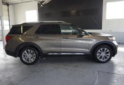 Thumbnail of 2021 Ford Explorer